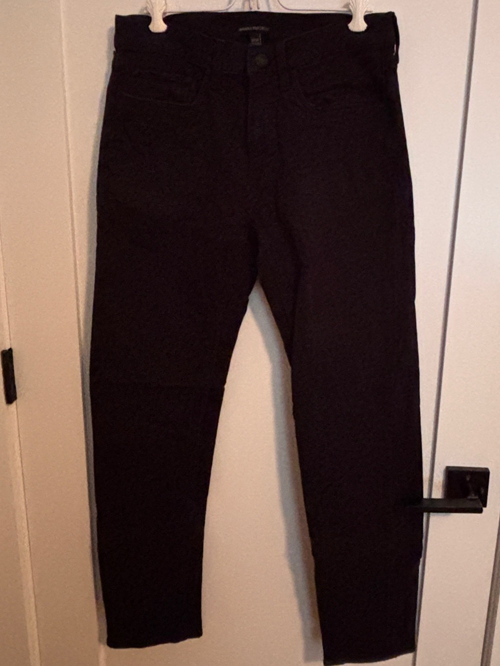 LOT: TWO Banana Republic Men's Slim 5-Pocket Pants (LOT: 1 black and 1 brown)